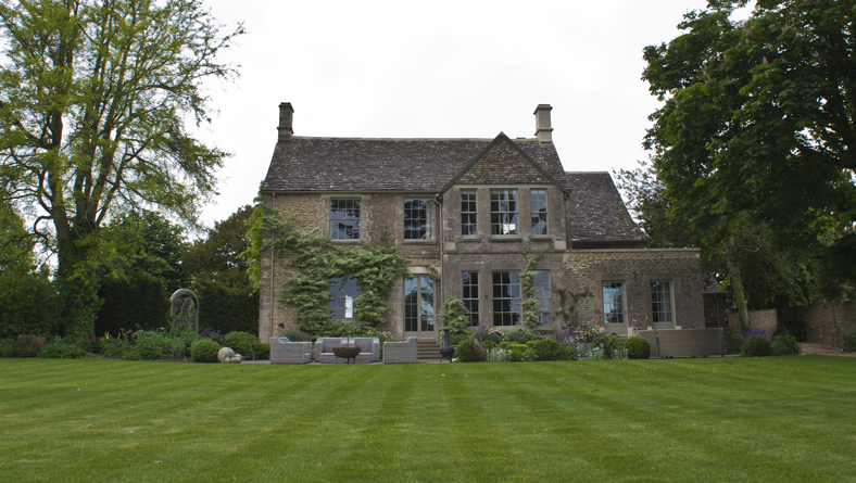 Garden Designer Justin Spink Cottage Garden near River Thames