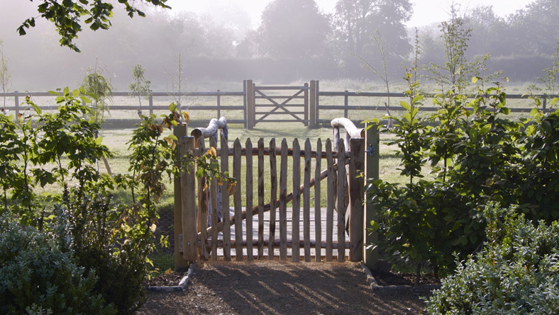 Garden Designer Justin Spink Wiltshire Garden