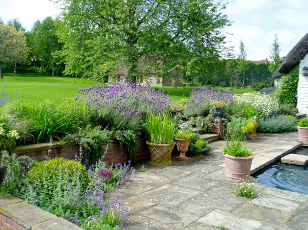 Garden Designer Justin Spink Management